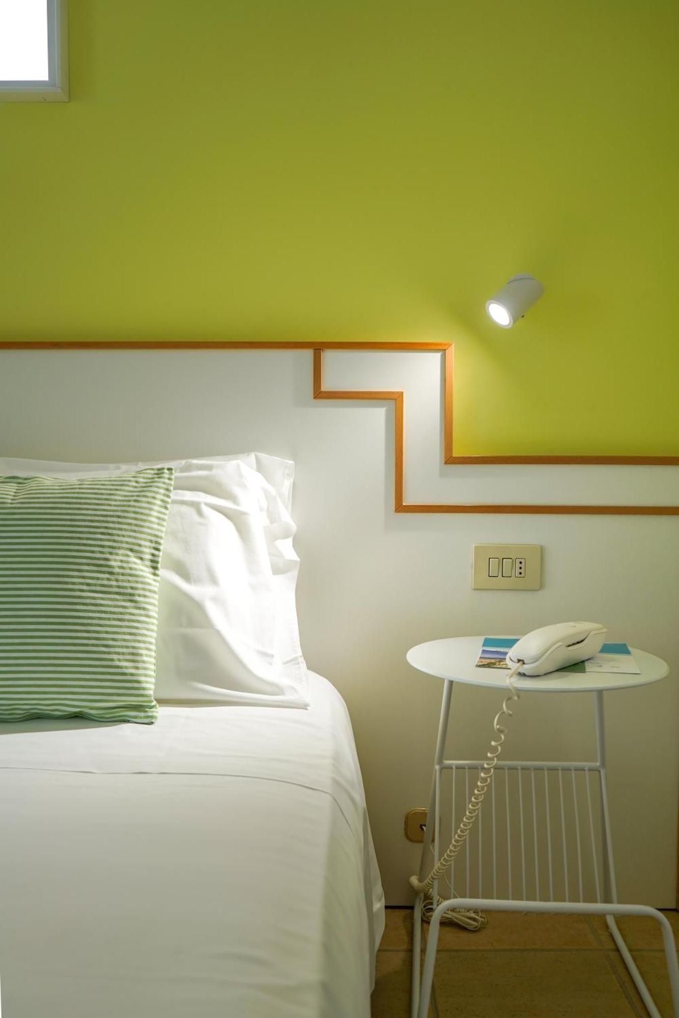 Albergo Punta De L'Est Francavilla Al Mare Luaran gambar
