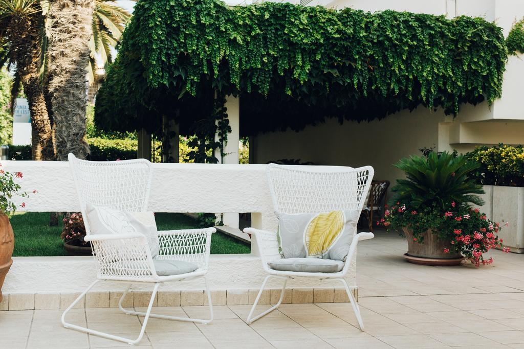 Albergo Punta De L'Est Francavilla Al Mare Luaran gambar